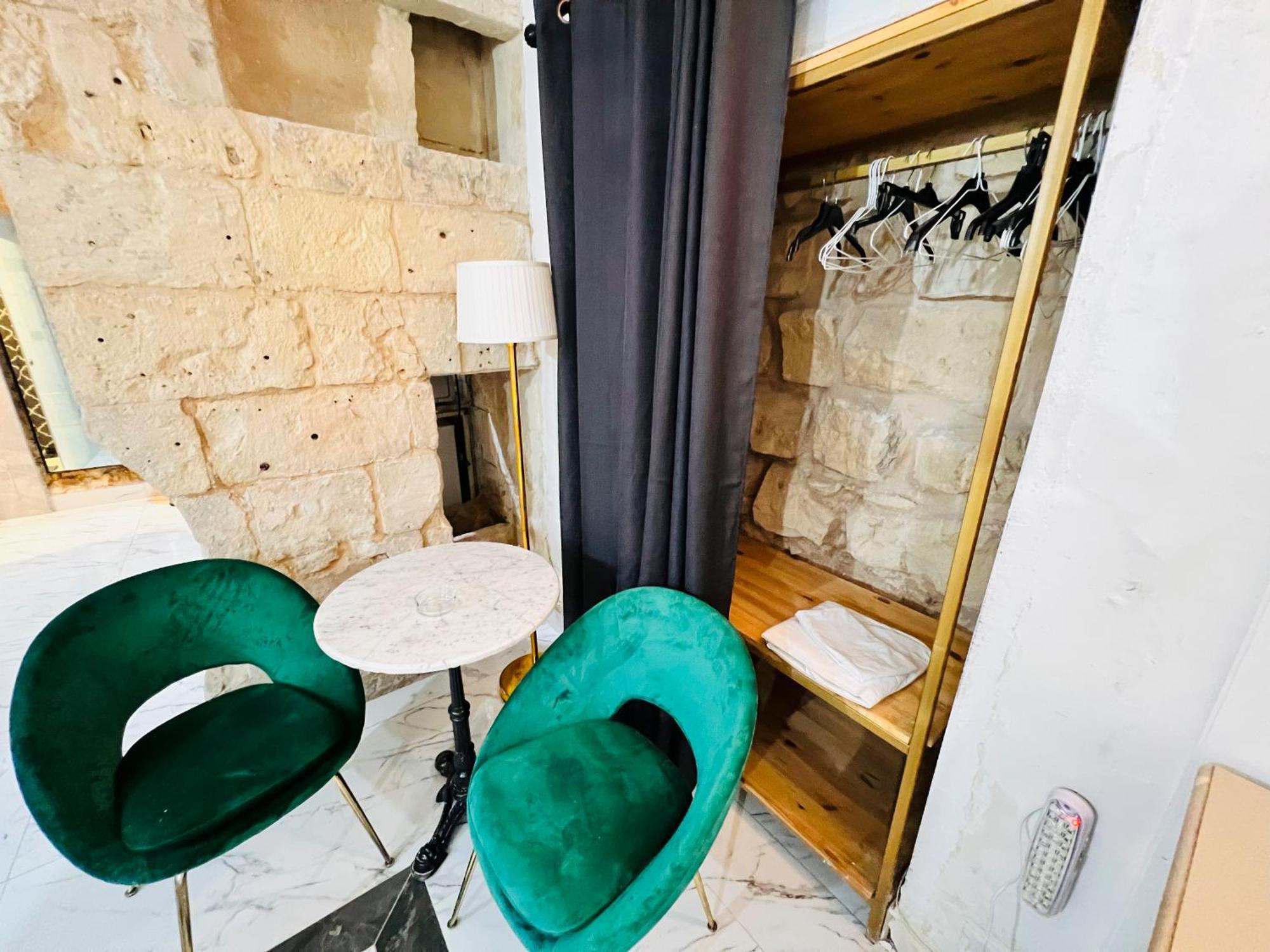 Charming Townhouse Prime Area Valletta Valeta Exterior foto