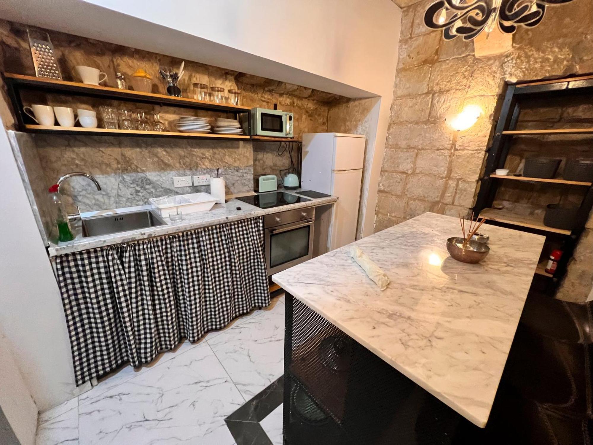 Charming Townhouse Prime Area Valletta Valeta Exterior foto